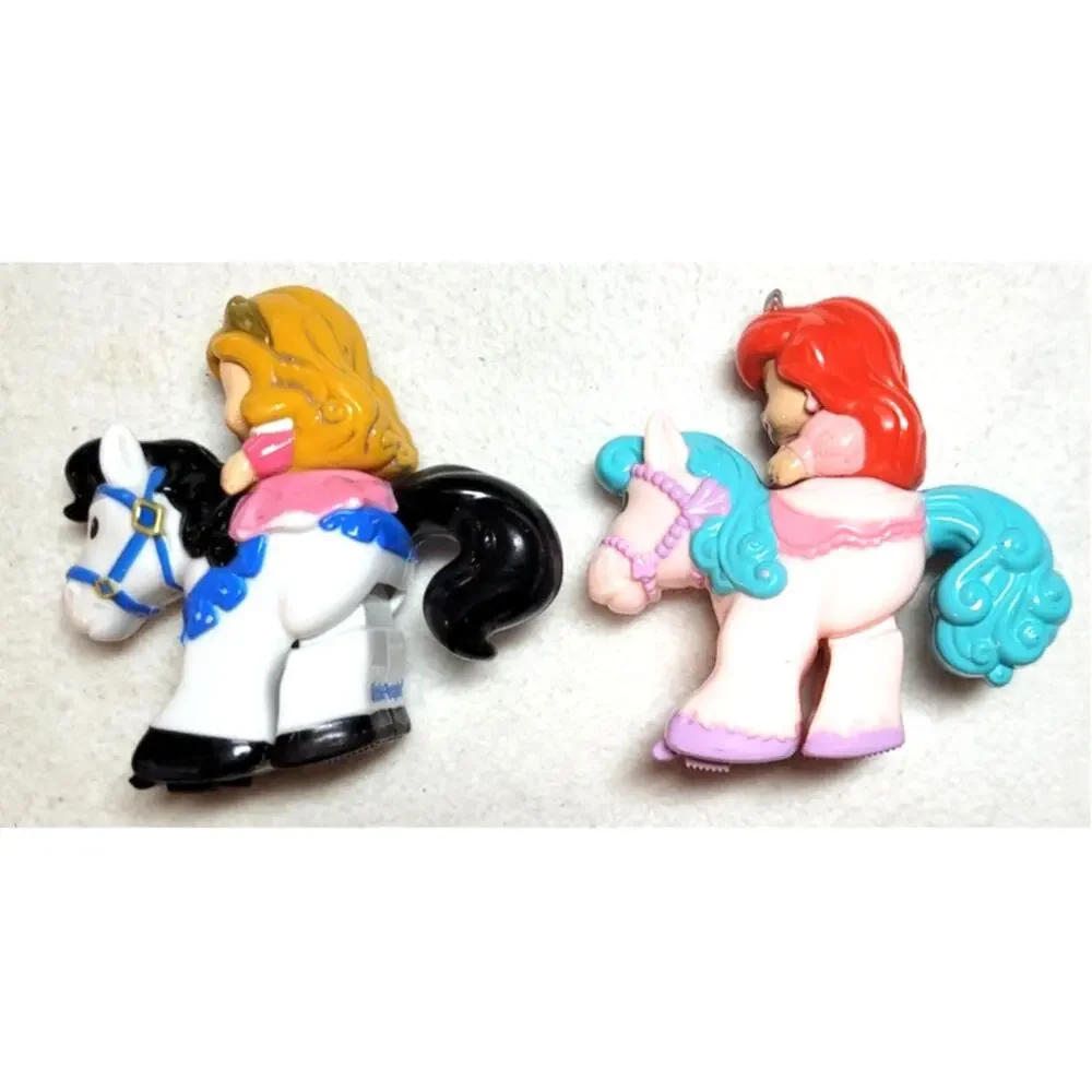 Fisher Price Little People Klip Klop Ariel & Aurora & 2008 School House Case